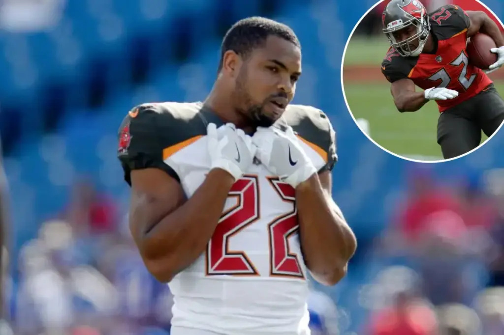 Former Buccaneers running back Doug Martin passed away following a short confrontation with police during a break-in.