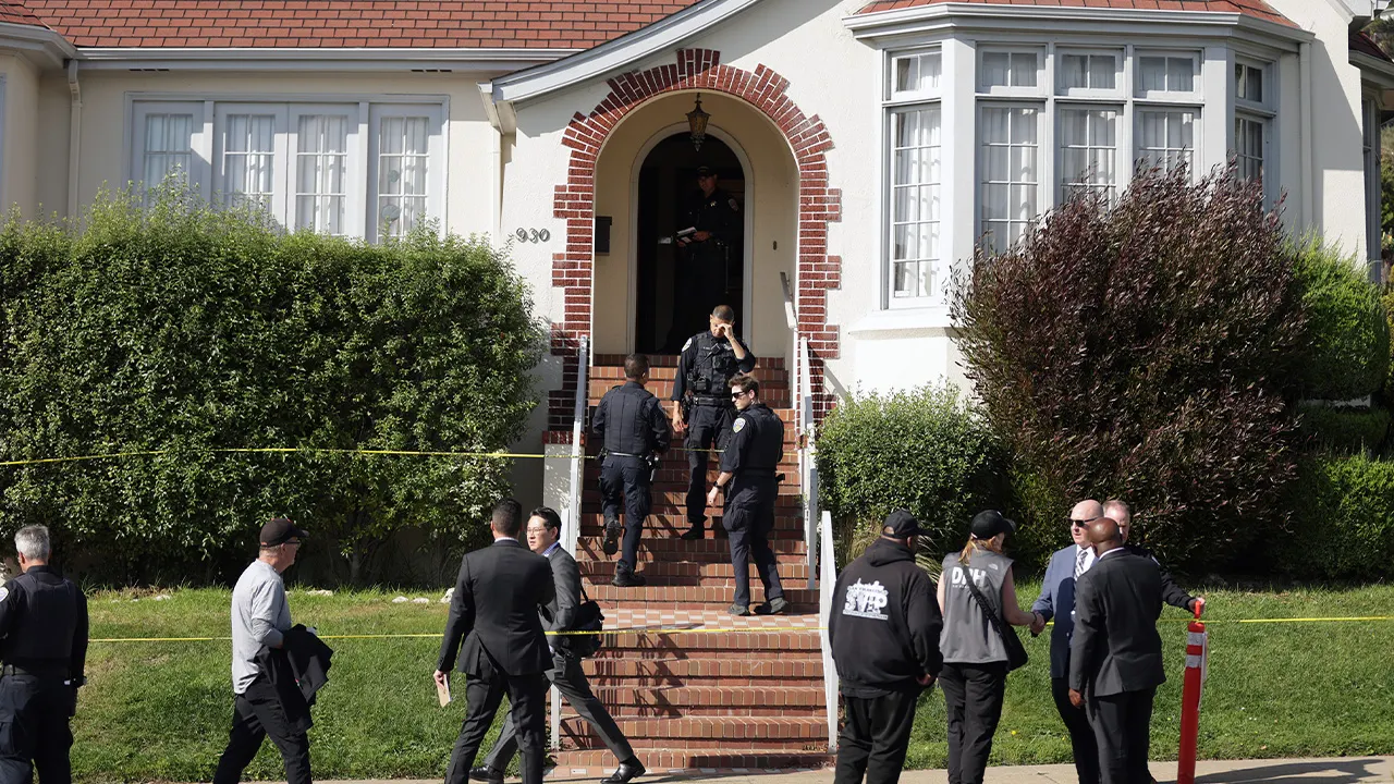 Four people discovered dead in a wealthy San Francisco area, police looking into it.