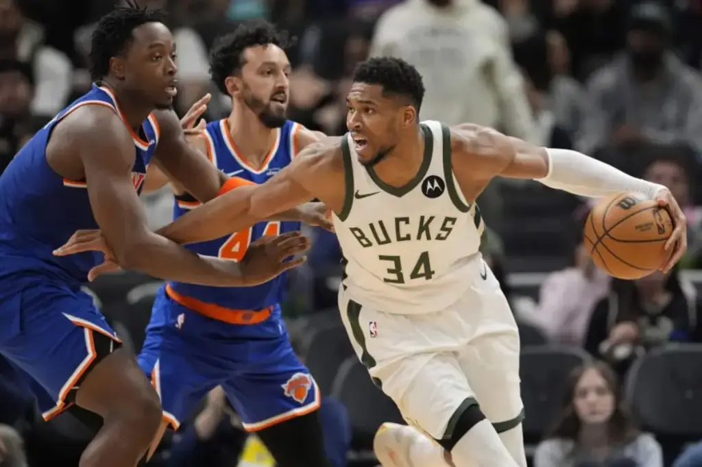 Giannis Antetokounmpo doesn't recall the Knicks showing interest.