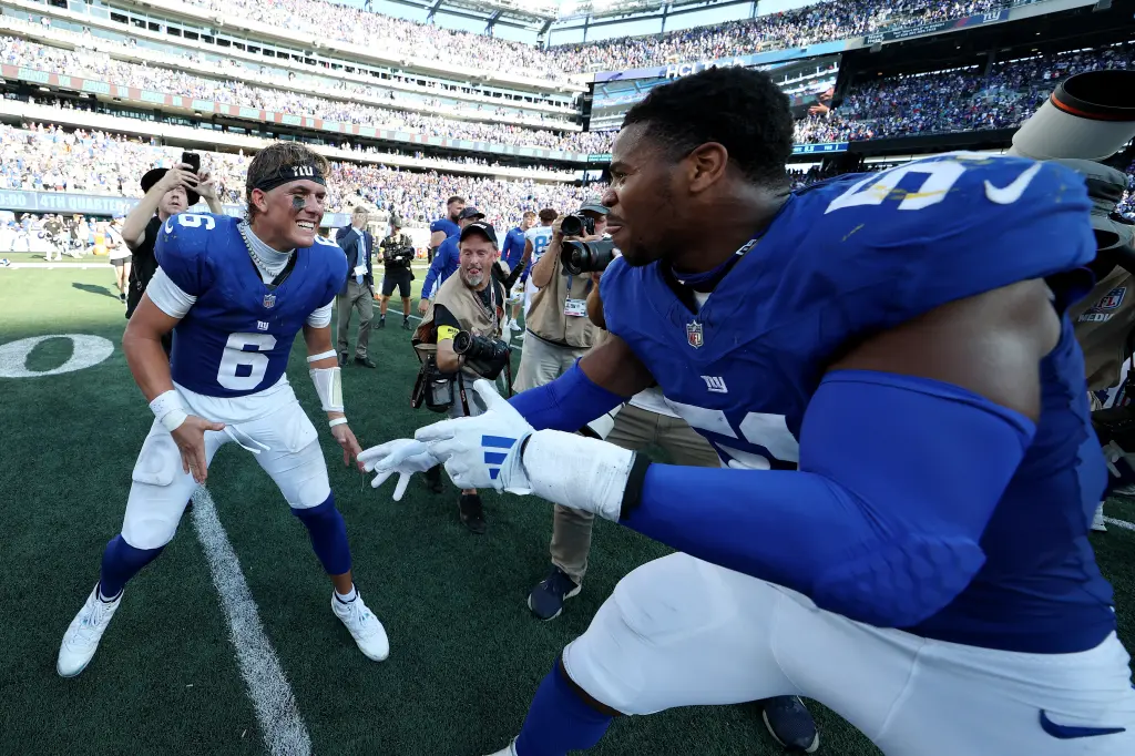 Giants' Jaxson Dart and Abdul Carter are top candidates for Offensive and Defensive Rookie of the Year honors.