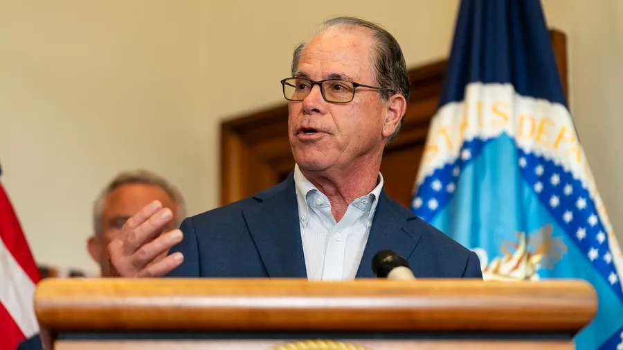 Governor of Indiana convenes special session to revise maps