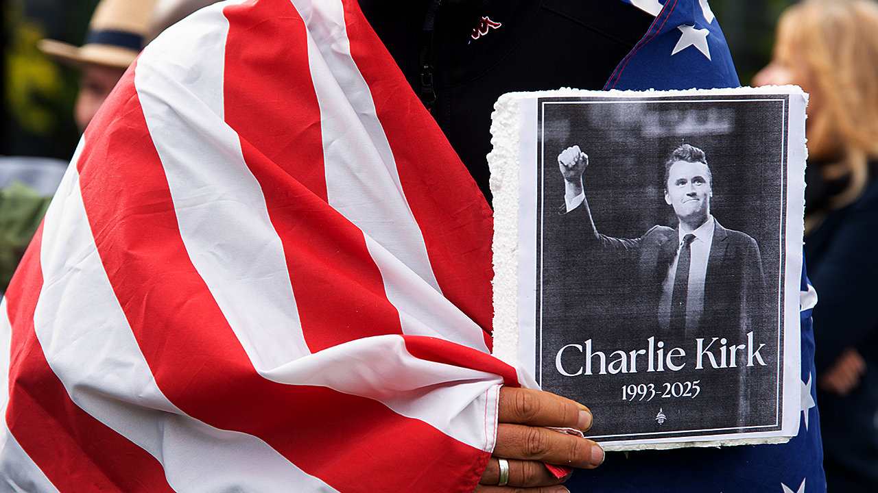 Hawaii teacher faces consequences for Constitution lesson referencing Charlie Kirk