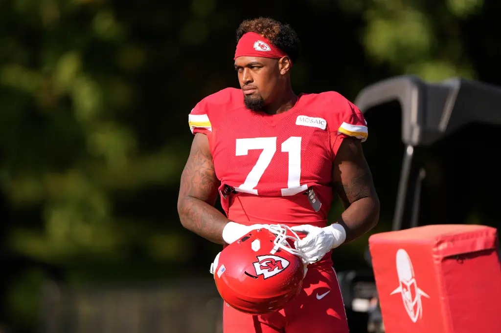 Highly unusual circumstances involving Chiefs' Josh Simmons