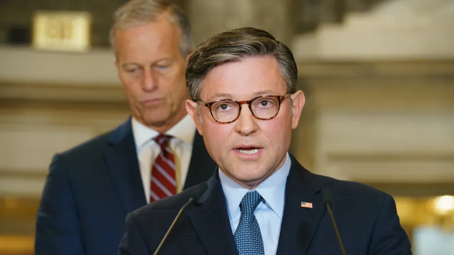 House Republicans look at skipping additional votes if the shutdown persists