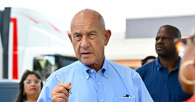 Houston's Democratic Mayor States He and Mamdani Live in 'Different Worlds'