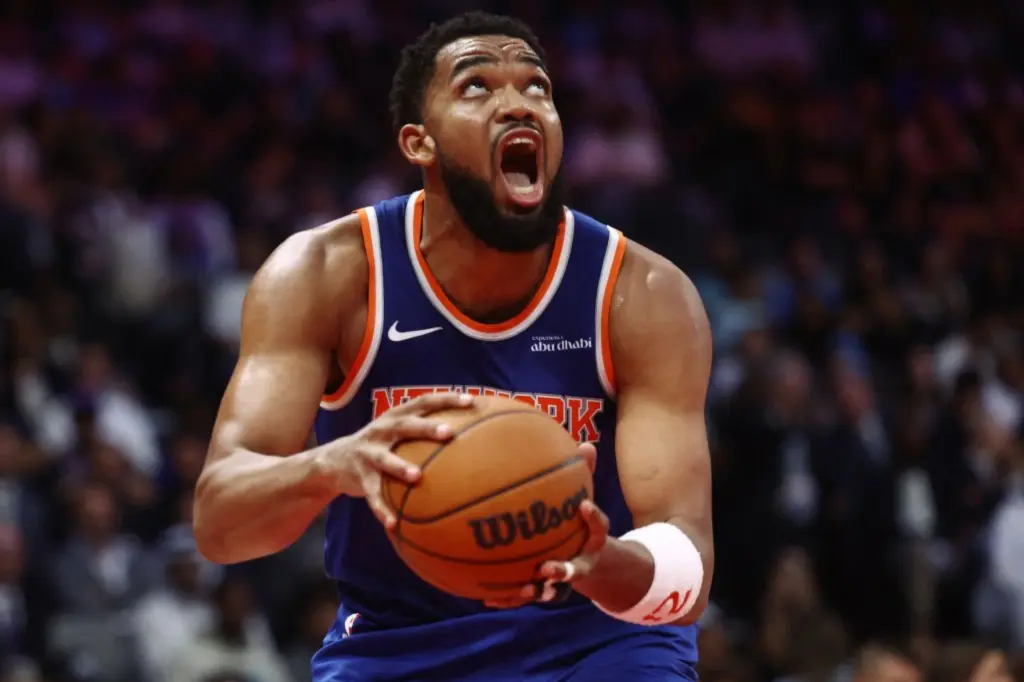 How Karl-Anthony Towns adapts to the new system will be crucial for the Knicks