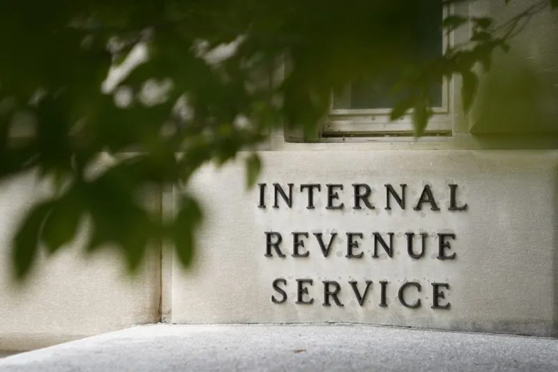 IRS retracts guidance on back pay for furloughed employees
