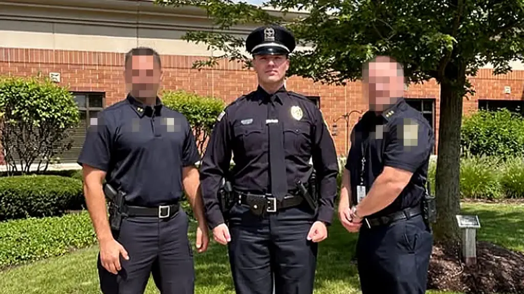 Illinois police officer who was undocumented arrested by ICE