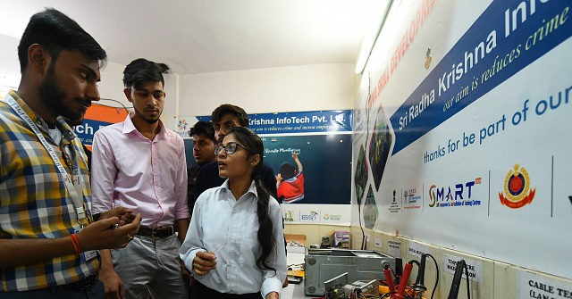 Indians Celebrate Significant Gap in Trump's $100,000 H-1B Fee