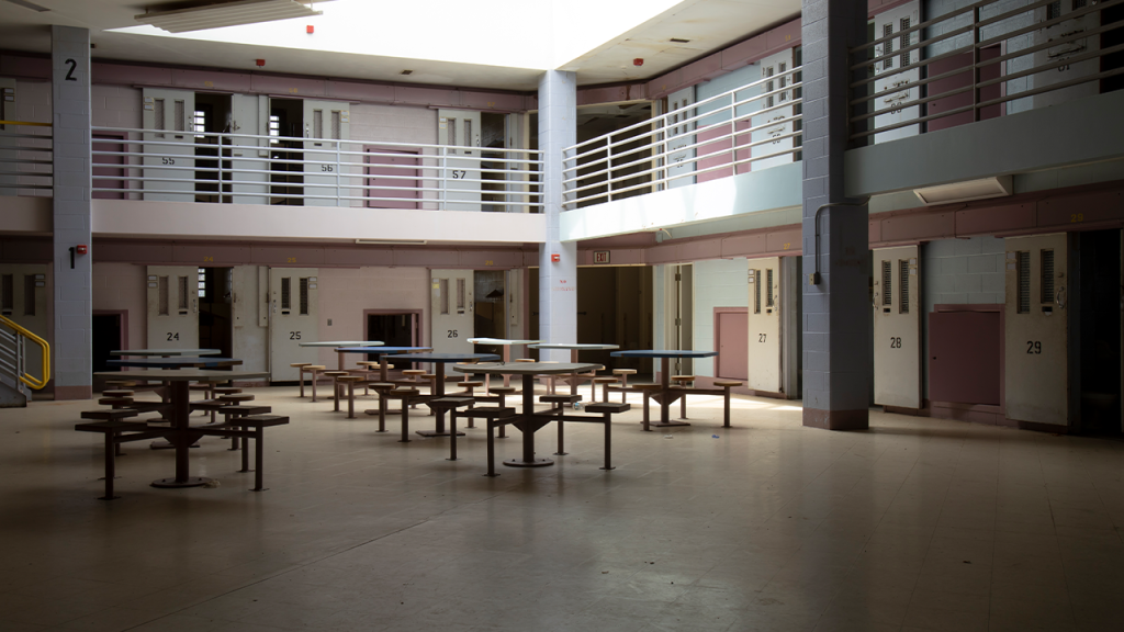 Investigation into hiring of unauthorized guards by Seattle corrections department