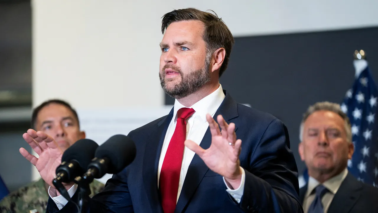 JD Vance in Israel: Hamas will be destroyed if it doesn't cooperate