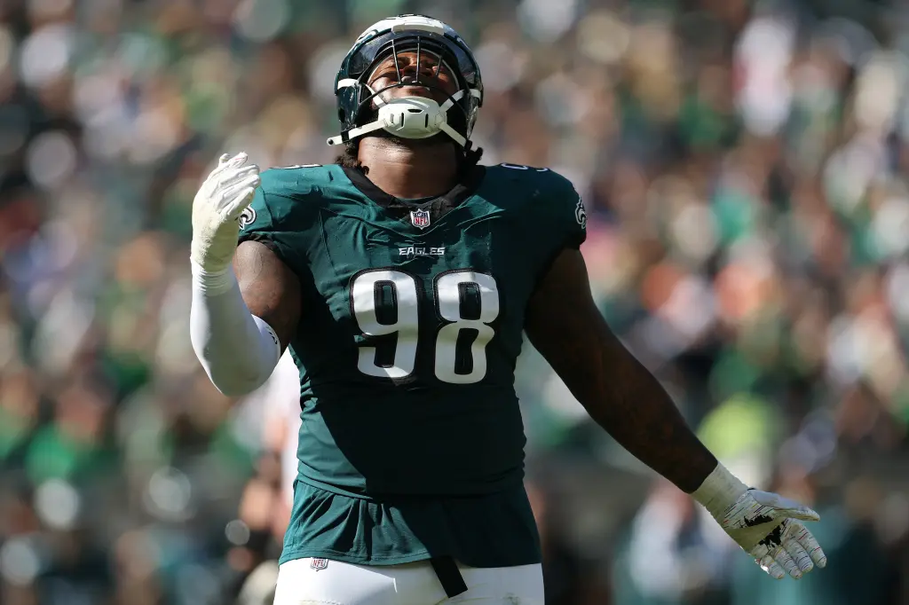 Jalen Carter will not play in the Eagles-Giants game partly because of the MetLife Stadium field conditions.