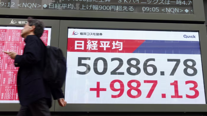 Japanese stocks reach new highs with positive outlook on Sanae Takaichi