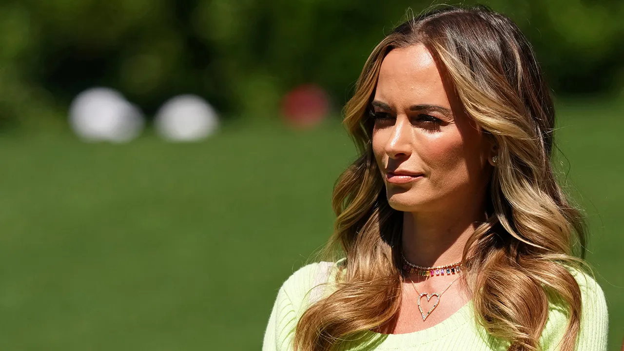 Jena Sims shares her experience of a miscarriage