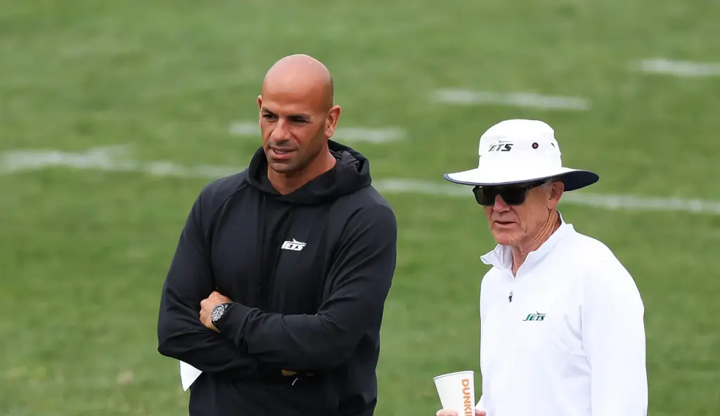 Jets mocked by former coach Robert Saleh's brother after winless beginning