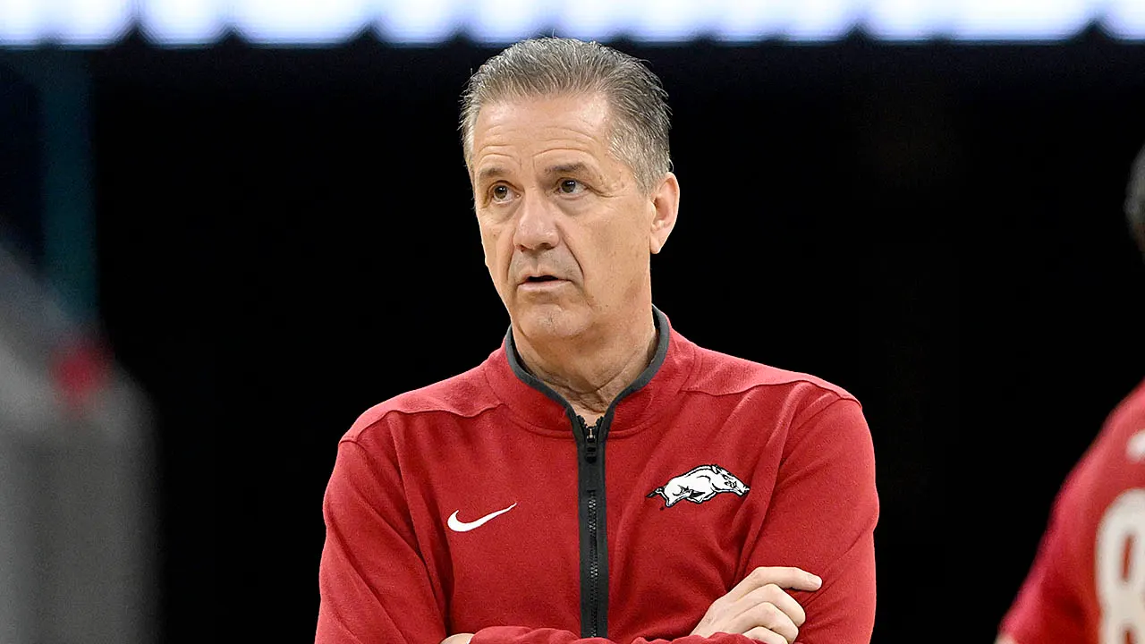 John Calipari from Arkansas suggests a solution to preserve college basketball