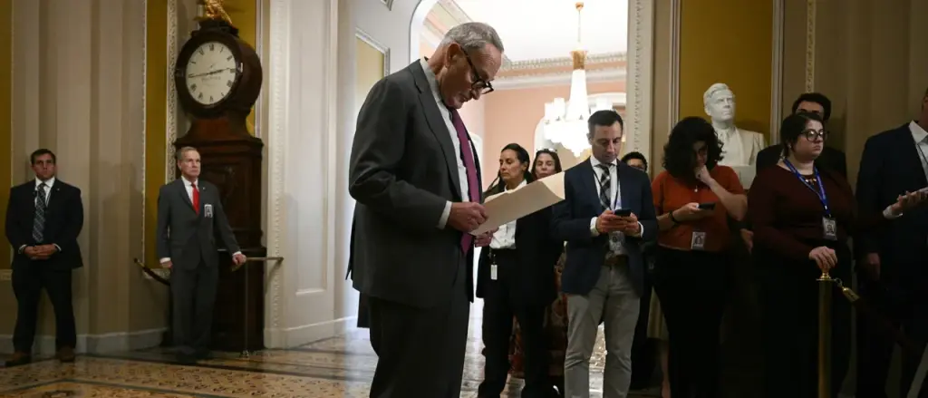 Jorge Martinez: Democrats Are Helping Trump with the Shutdown