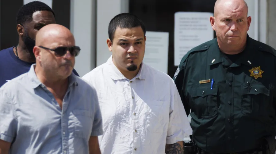 Judge orders hearing to determine if the prosecution of Abrego Garcia was retaliatory.