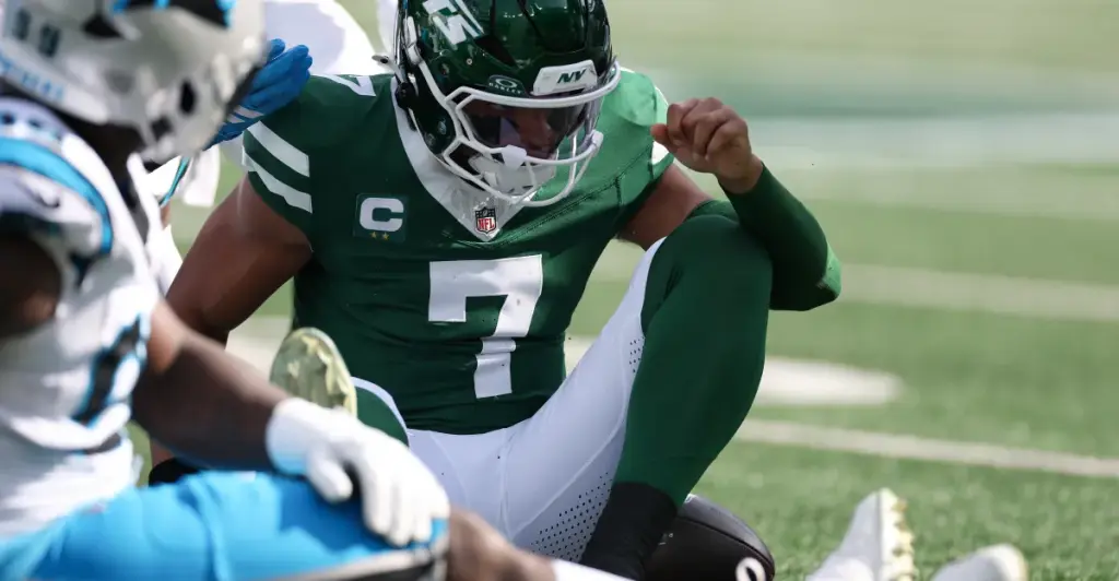 Justin Fields stands firm in reply to Jets owner Woody Johnson