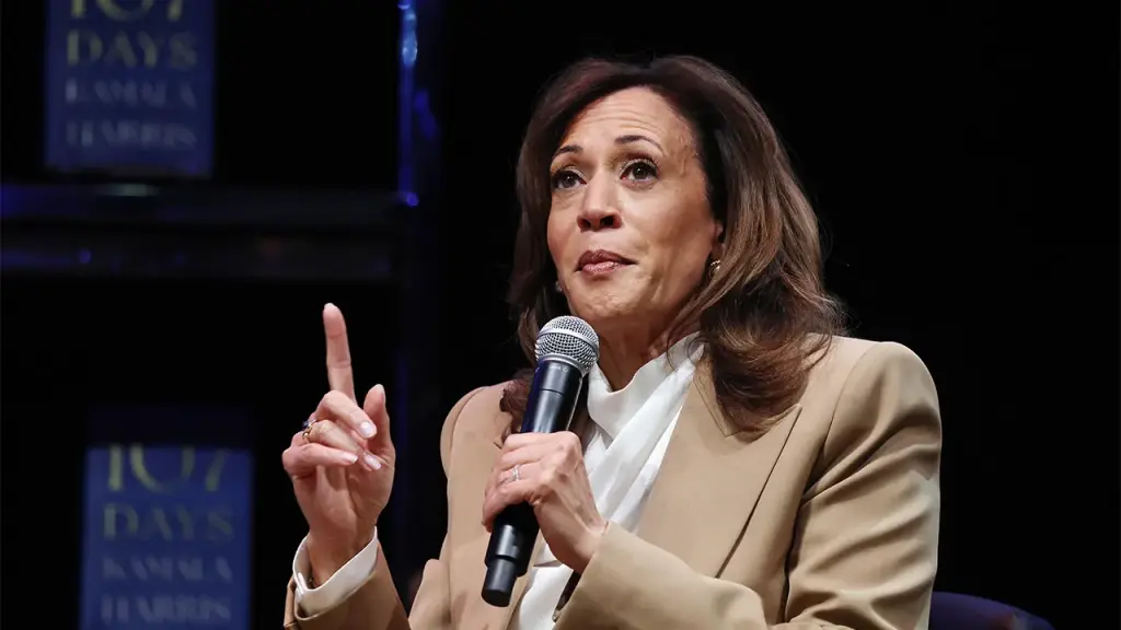 Kamala Harris criticized her staff for not getting her ready for a health podcast: Book