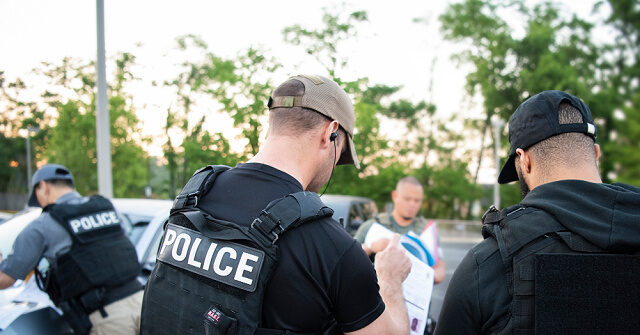 Largest County in Illinois Opposes Ban on ICE Arrests in Courthouses