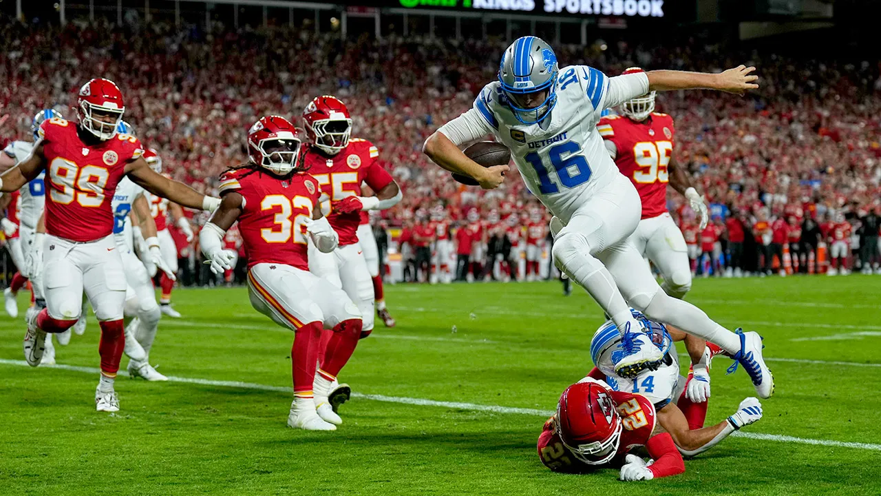 Lions touchdown on trick play nullified by penalty