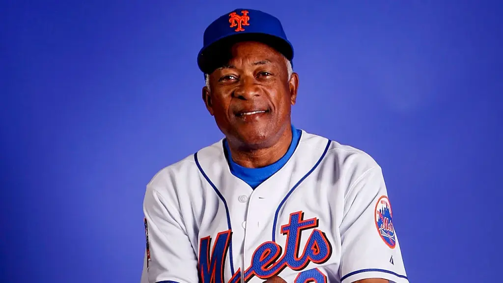 MLB All-Star Sandy Alomar Sr. has passed away at 81 following his playing and coaching career.