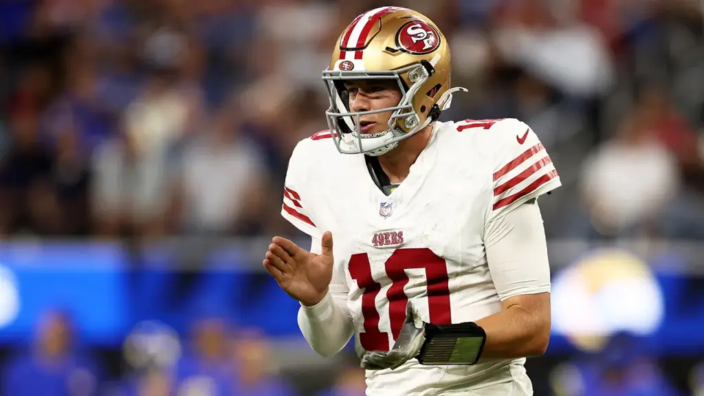 Mac Jones of the 49ers witnessed a dead body in the water prior to the game against the Rams, according to a report.