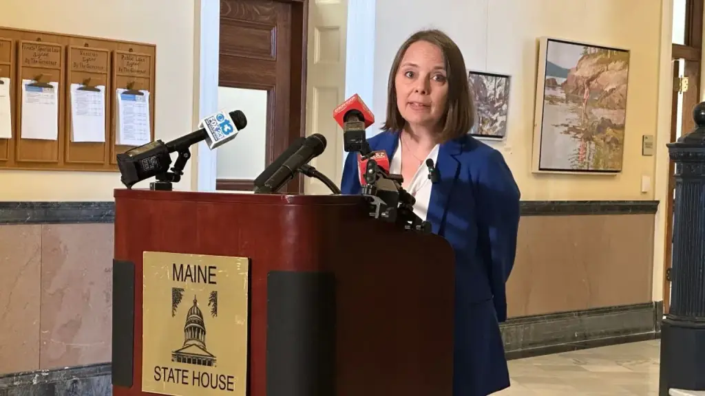 Maine woman claims she discovered hundreds of absentee ballots in an Amazon package.