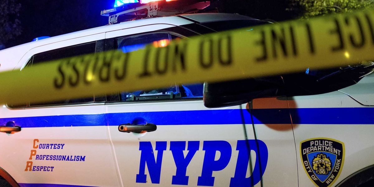 Man's dismembered body discovered in garbage after neighbors reported bad smell, leading to the arrest of the victim's suspected boyfriend.