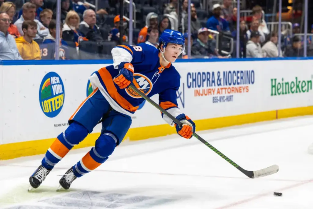Matthew Schaefer is the player Islanders are relying on as their No. 1 pick prepares for his first game.