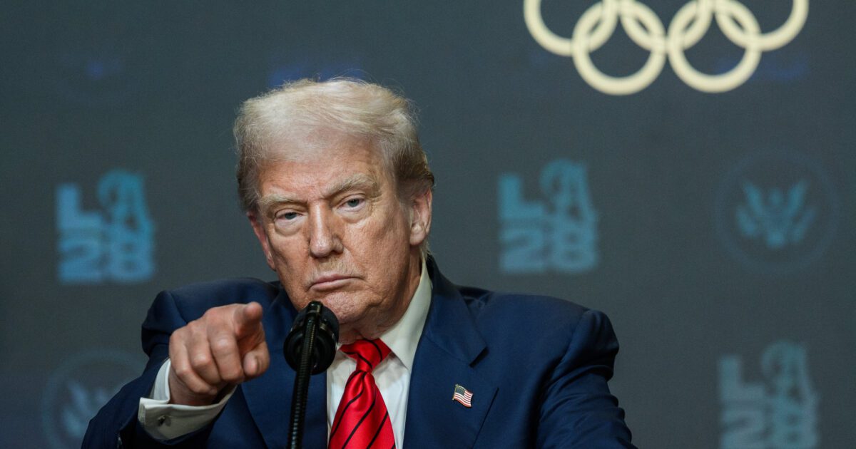 Mike Johnson, Israeli Speaker Advocating for Trump to Receive the 2026 Nobel Peace Prize