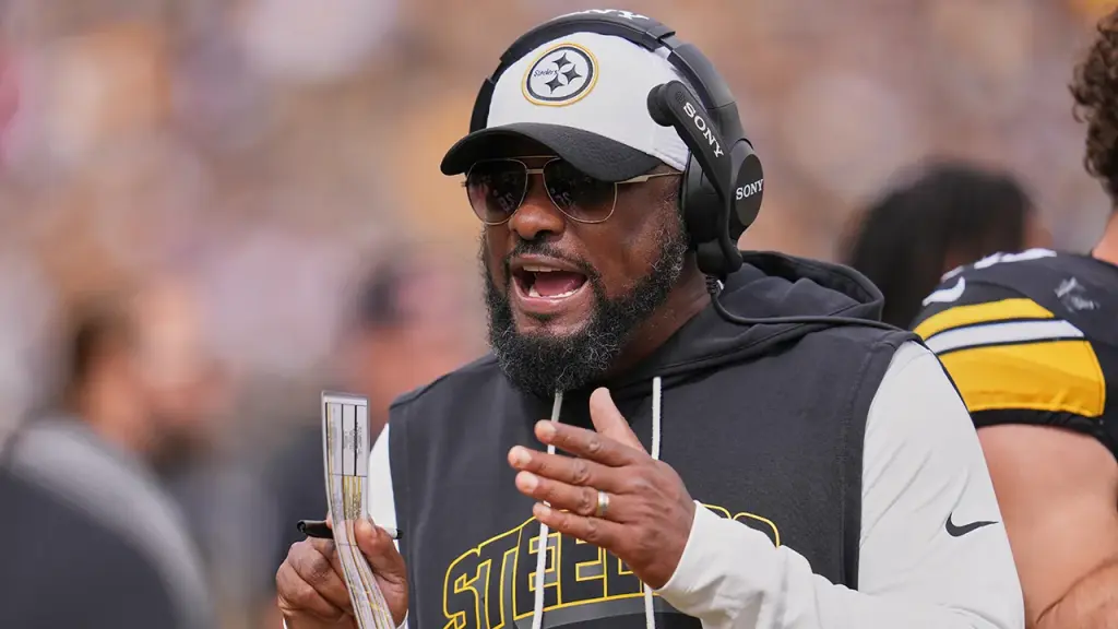 Mike Tomlin of the Steelers criticizes the Browns' general manager