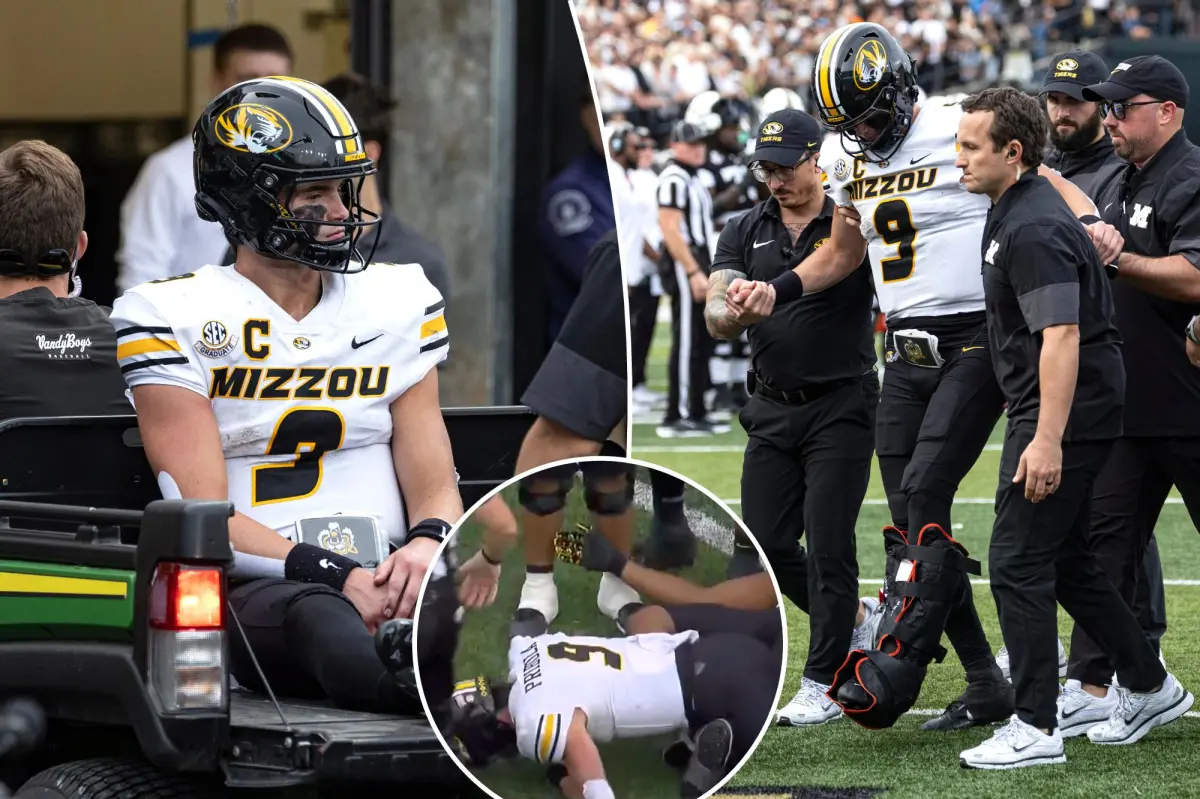Missouri quarterback Beau Pribula taken off the field due to a leg injury in a frightening incident