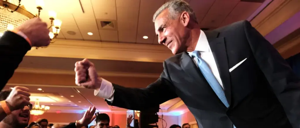 New Jersey Governor's Race Intensifies as Polls Suggest GOP Candidate Has a Shot