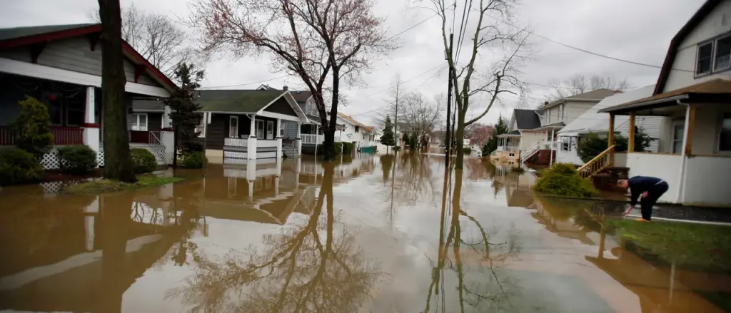 New Jersey Issues State Of Emergency As Nor’easter Brings Severe Weather To East Coast; Evacuations May Happen