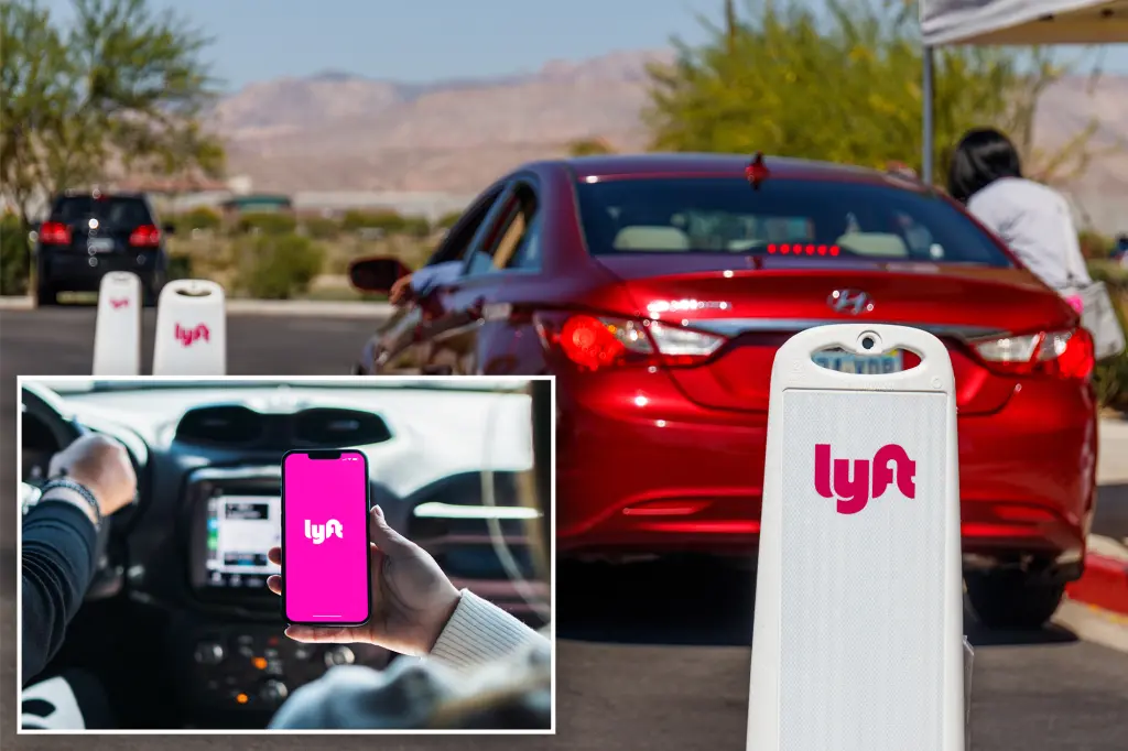 New Lyft feature displaying rider tipping frequency frustrates customers