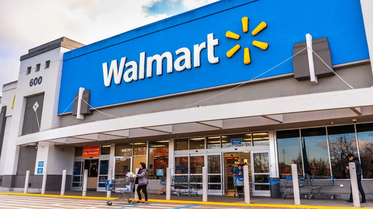 October discounts at Walmart compete with Amazon: Explore offers on electronics, mattresses, and designer bags