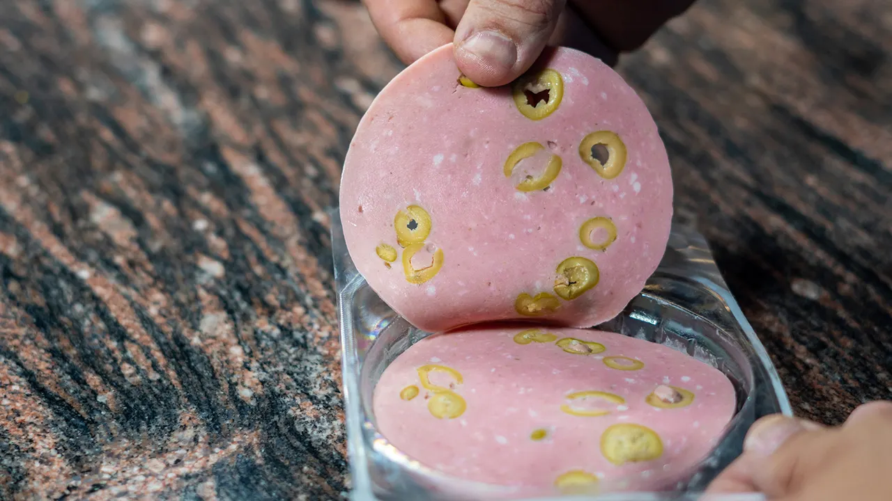 Olive loaf deli meat disappears from American culture even with fond memories