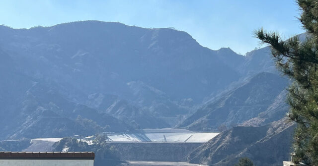 Palisades Fire Report Fails to Mention Empty Reservoir