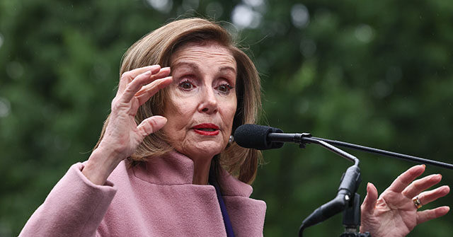 Police Might Detain Federal Agents for 'Overuse of Force'