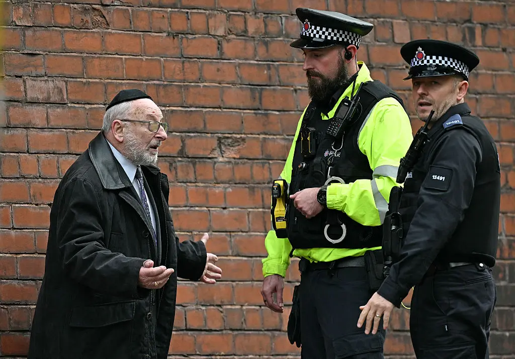 Police say two victims of synagogue attack were probably 'accidentally shot' by officers