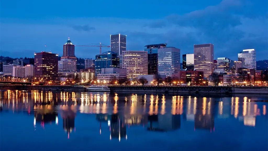 Portland hospital changes air ambulance routes due to laser pointer danger