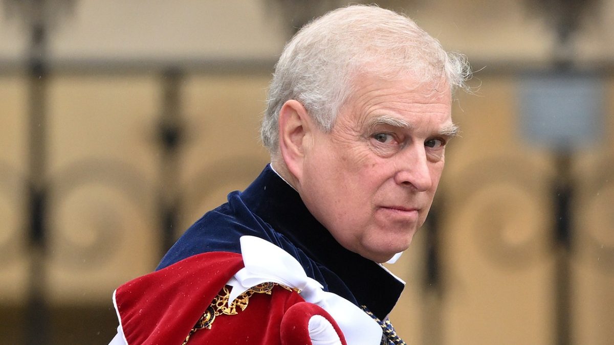 Prince Andrew's flag taken down from Windsor Castle due to royal disgrace