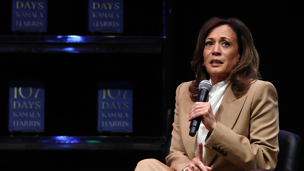 Protesters interrupt Kamala Harris's book tour at Chicago event