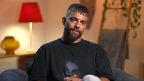 Reality show participant files for disability after doing dishes on set