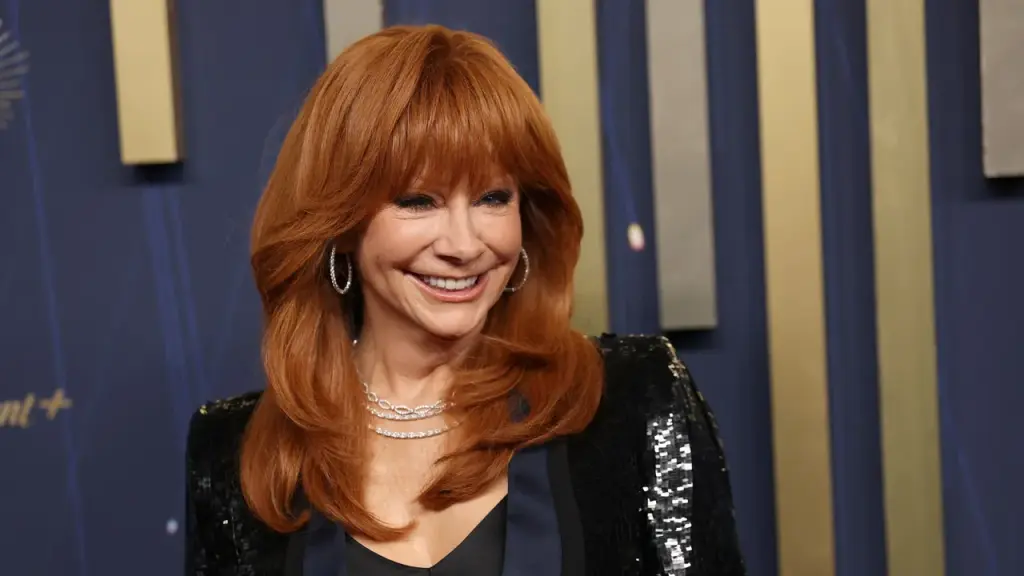 Reba McEntire shares her most challenging life lesson about living after reaching 70