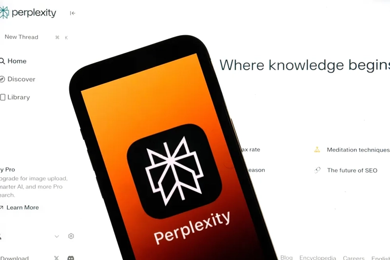 Reddit files a lawsuit against Perplexity and other companies for large-scale collection of user comments.