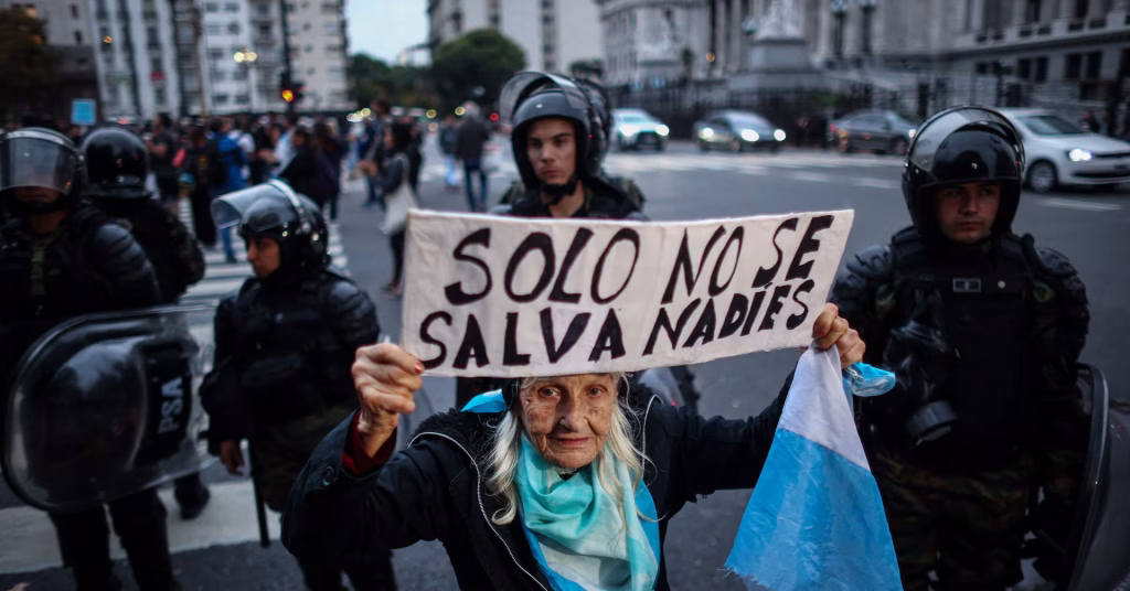 Retirees in distress: Argentina's protesting seniors
