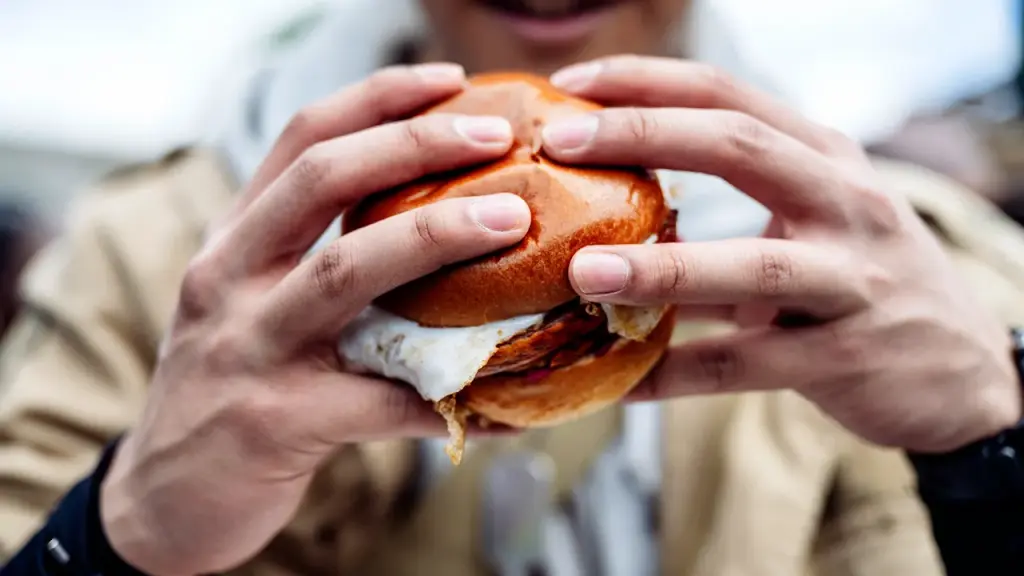 Rising food prices prompt restaurants to think about raising prices by 31% according to a new survey